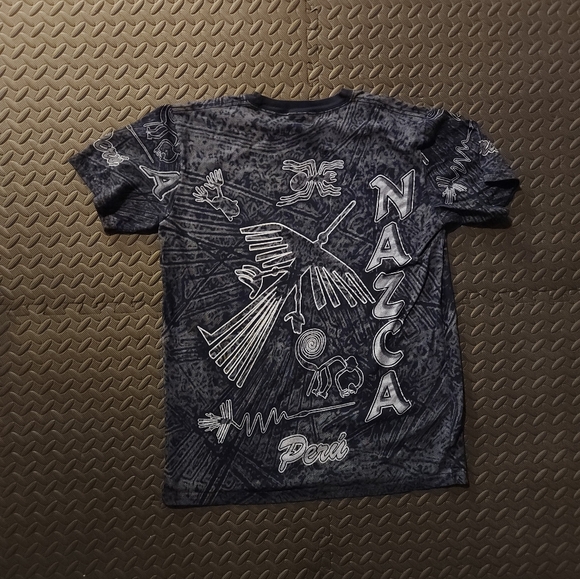 Peru All Over Print Men's T-Shirt Size Large - Picture 2 of 7